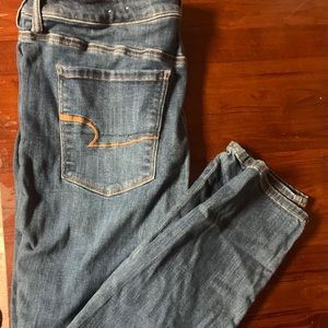 American Eagle Hi-Rise Skinny - Size 18